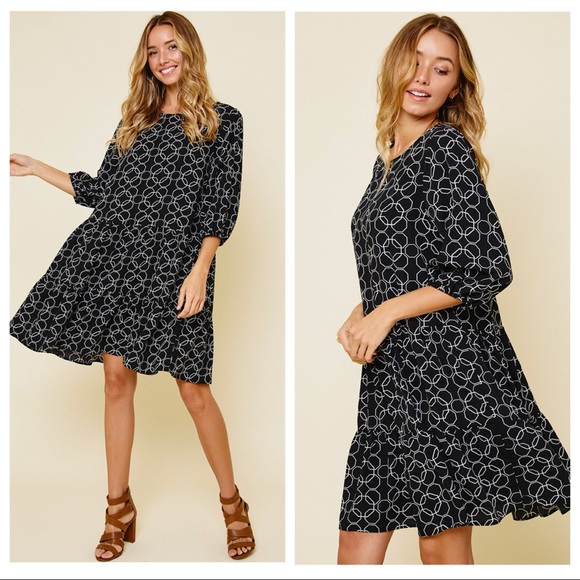 12 Fabulous Geo Print Quater Sleeves Printed Loose Fit Dress - Picture 3 of 5